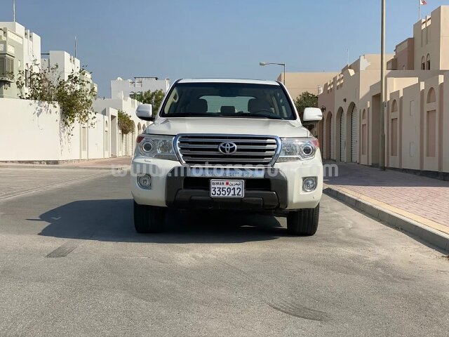 2013 Toyota Land Cruiser
