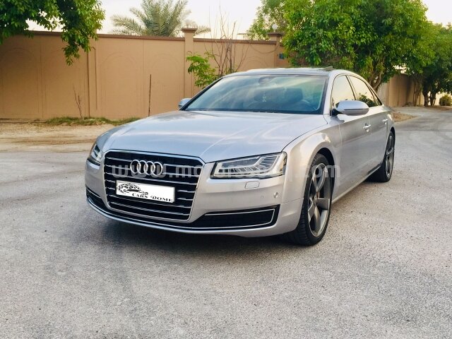 2015 أودي أيه 8