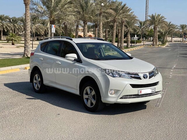 2015 تويوتا راف 4