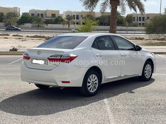 2018 تويوتا كورولا
