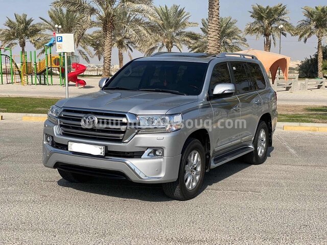 2018 Toyota Land Cruiser
