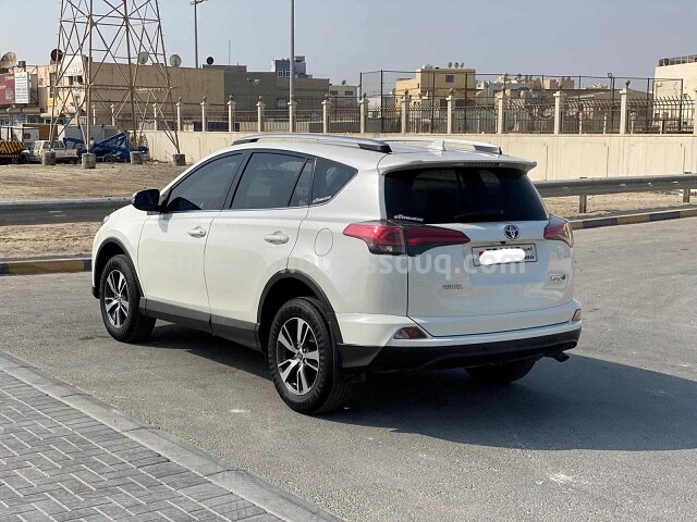 2018 تويوتا راف 4
