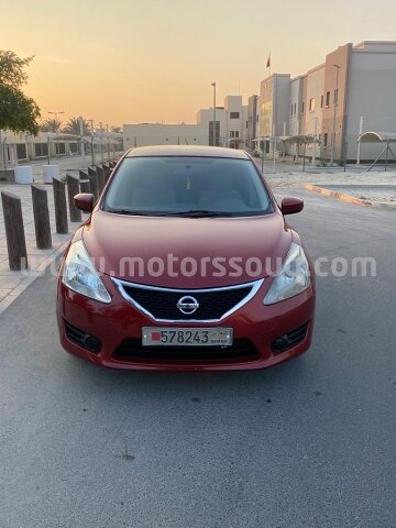 2015 Nissan Tiida