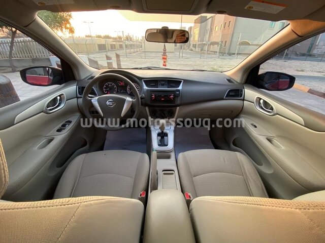 2015 Nissan Tiida