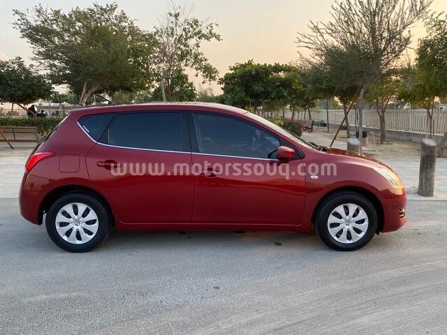 2015 Nissan Tiida