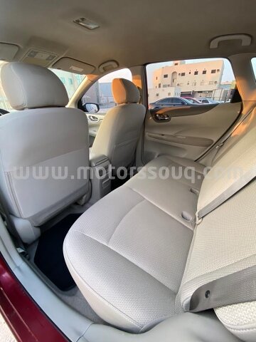 2015 Nissan Tiida