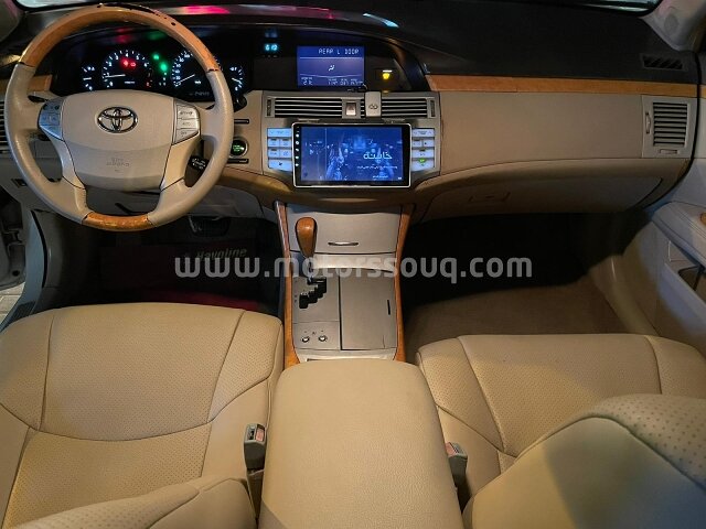 2005 Toyota Avalon