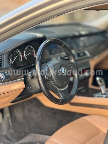 2009 BMW 750