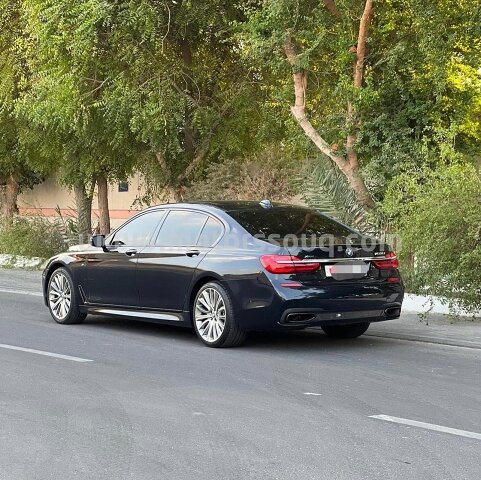 2016 BMW 750