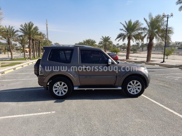 2011 Mitsubishi Pajero