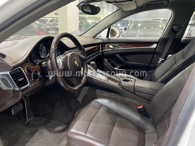 2011 Porsche Panamera