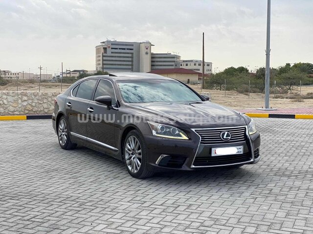 2013 Lexus LS