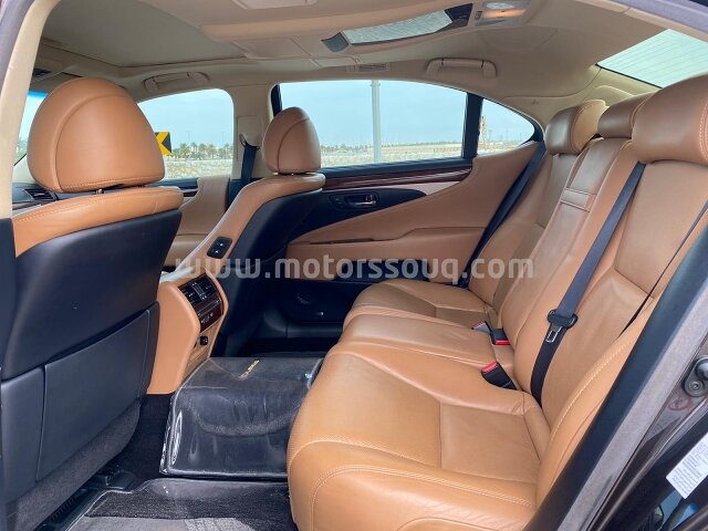 2013 Lexus LS