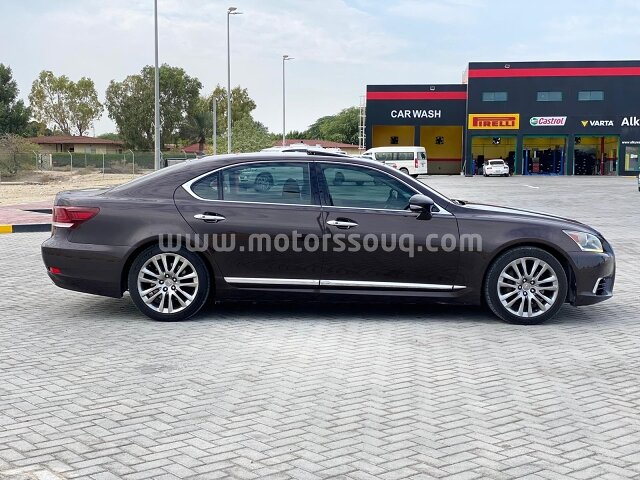 2013 Lexus LS