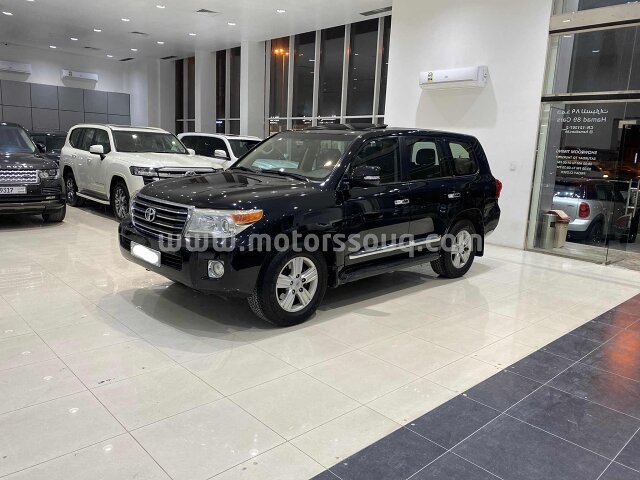 2013 Toyota Land Cruiser