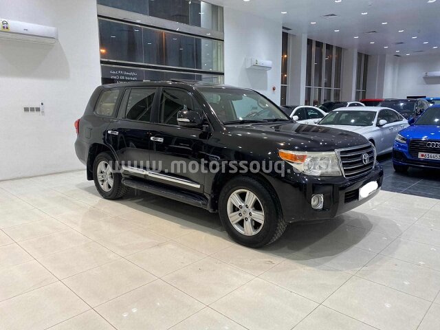2013 Toyota Land Cruiser