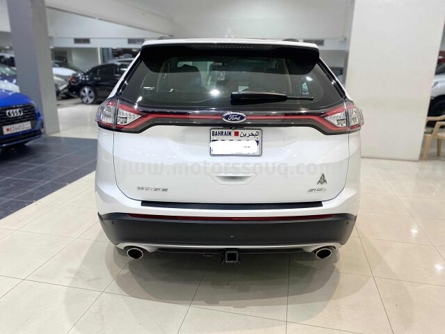 2016 Ford Edge