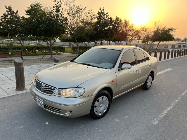 2005 نيسان صني