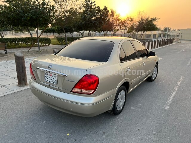 2005 Nissan Sunny