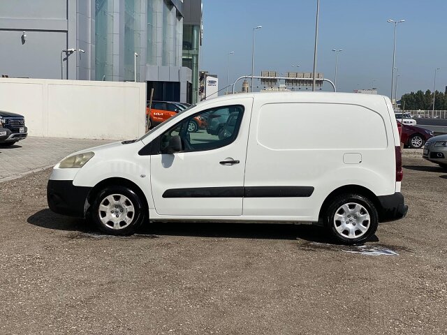 2015 Peugeot Partner