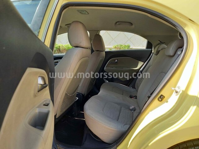 2017 KIA RIO
