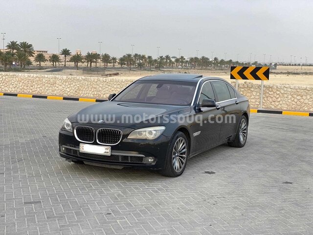 2012 بي إم دبليو الفئة السابعة