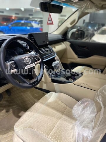 2022 Toyota Land Cruiser