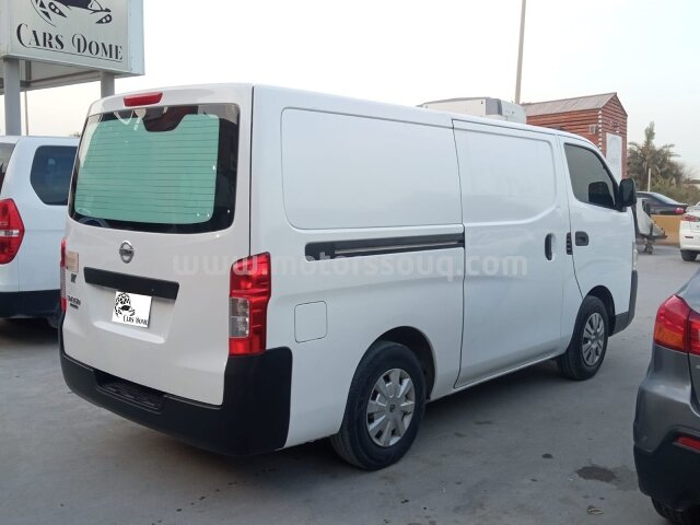 2017 Nissan Urvan