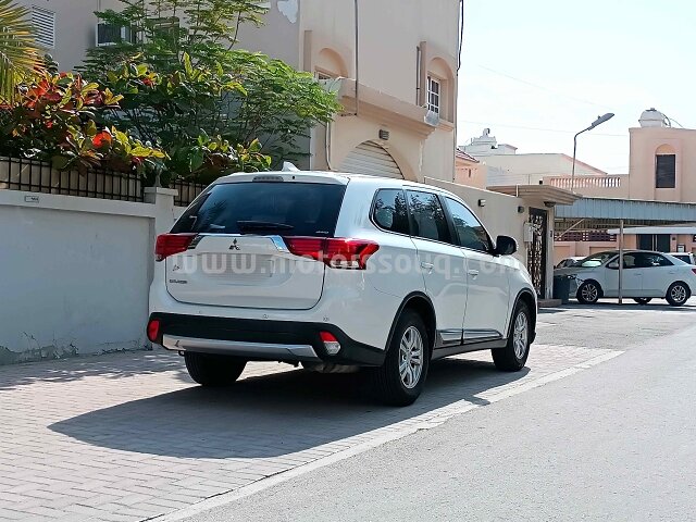 2018 Mitsubishi Outlander
