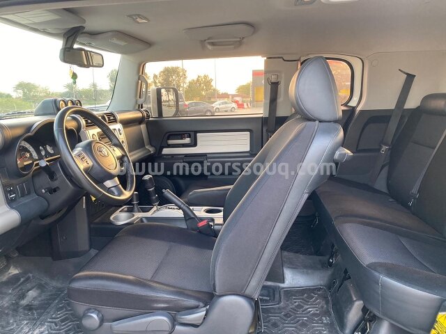 2012 Toyota FJ