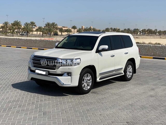 2018 Toyota Land Cruiser