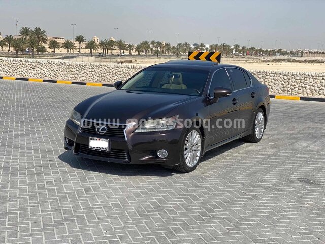 2012 لكزس جي إس