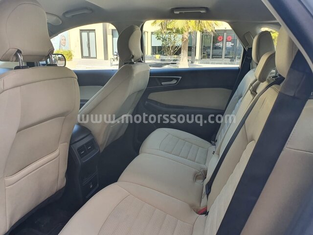2016 فورد إيدج