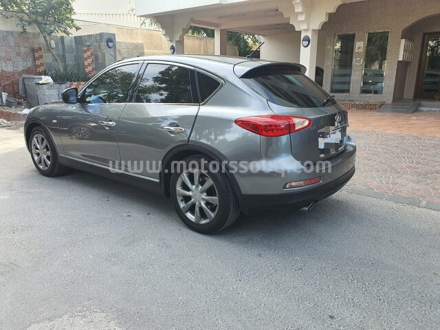 2012 Infiniti EX