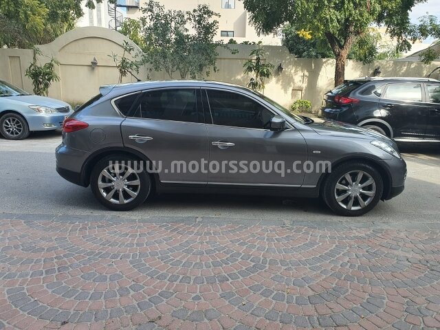 2012 Infiniti EX