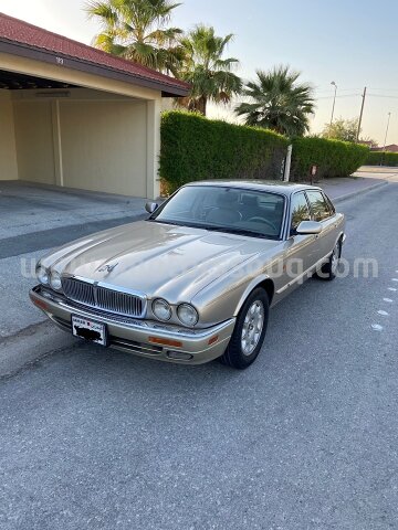 1996 جاغوار إكس جيه
