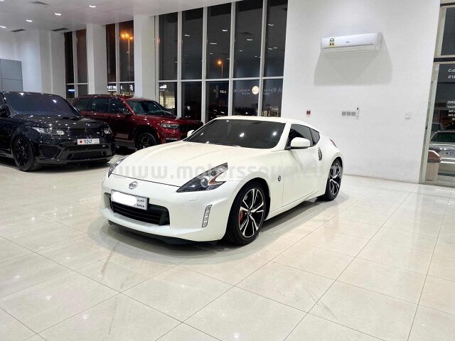 2018 Nissan ZX