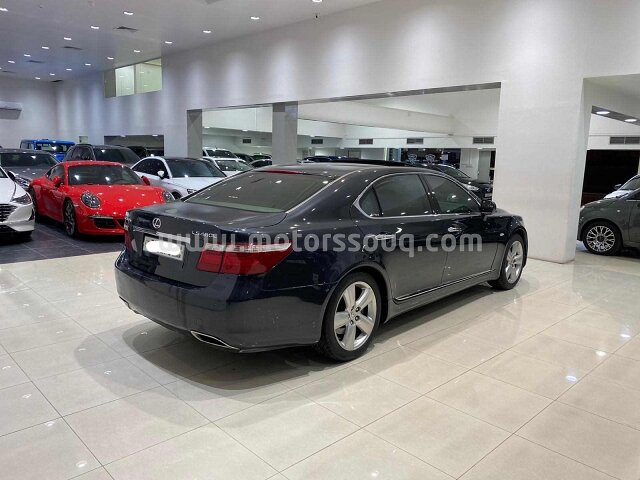 2007 Lexus LS