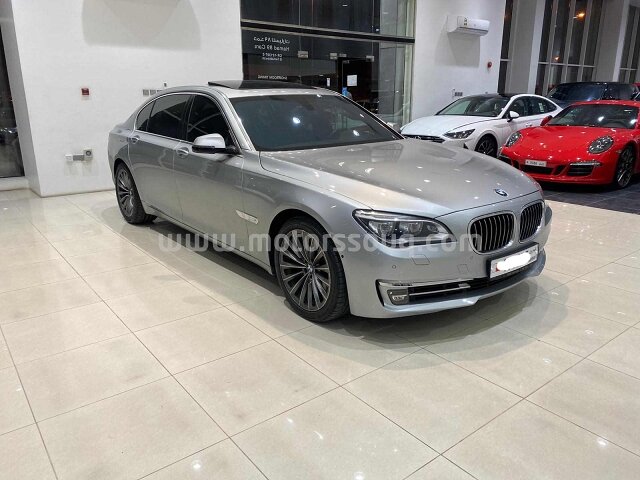 2015 بي إم دبليو الفئة السابعة