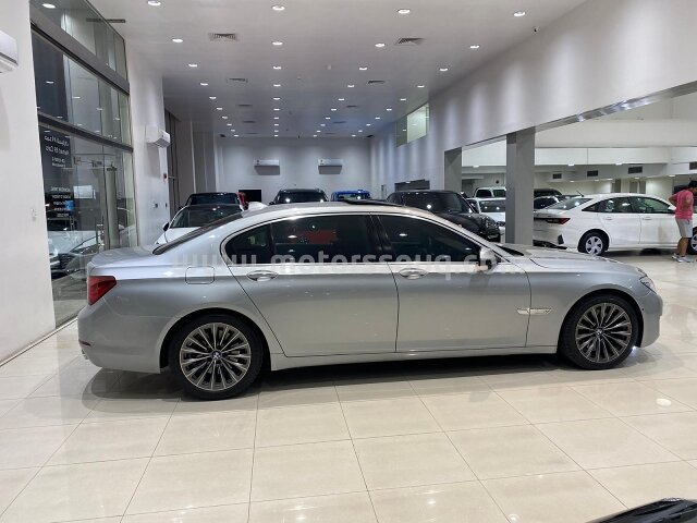 2015 BMW 7-SERIES