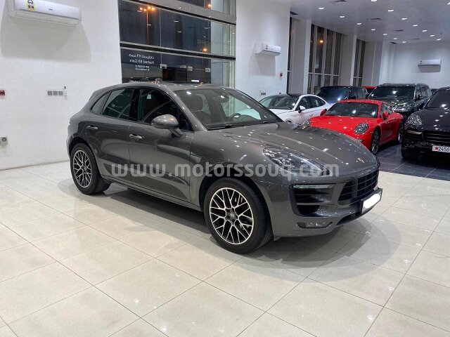 2018 بورش ماكان
