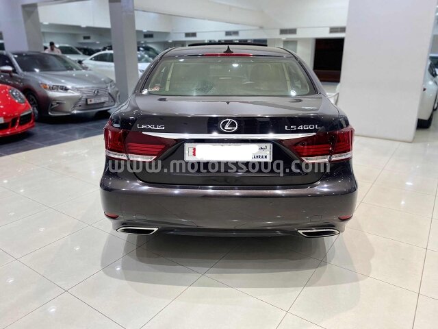 2013 Lexus LS