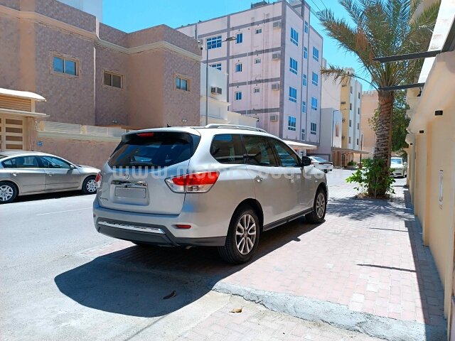 2015 نيسان باث فايندر