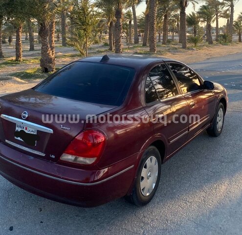 2005 نيسان صني