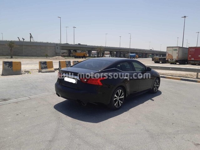 2016 Nissan Maxima