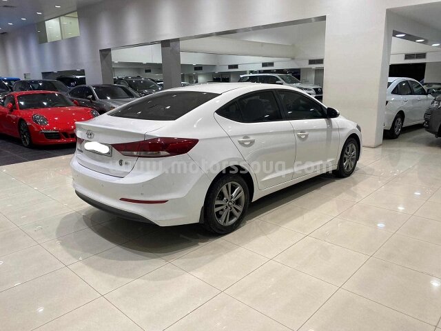 2018 Hyundai Elantra