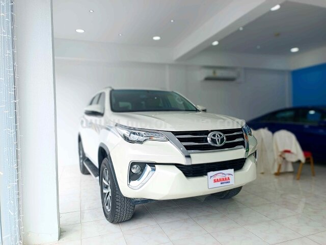 2020 Toyota Fortuner