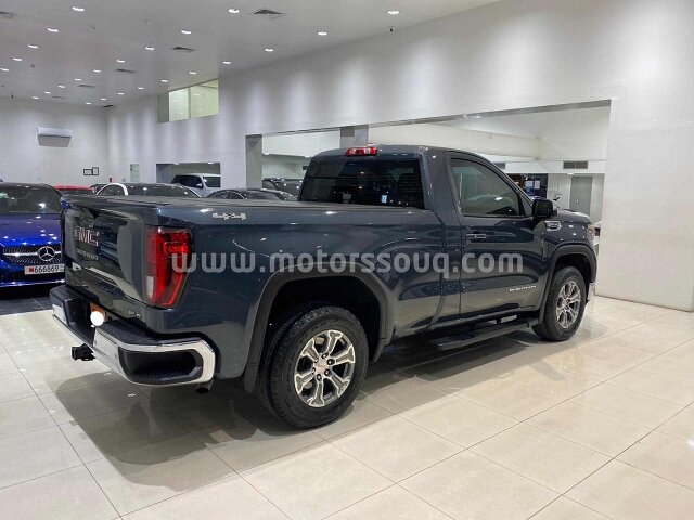 2020 GMC Sierra