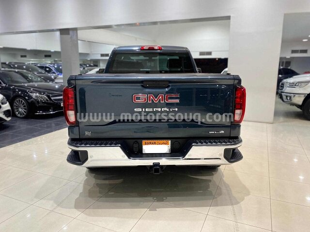2020 GMC Sierra