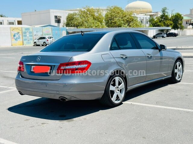 2010 Mercedes-Benz E